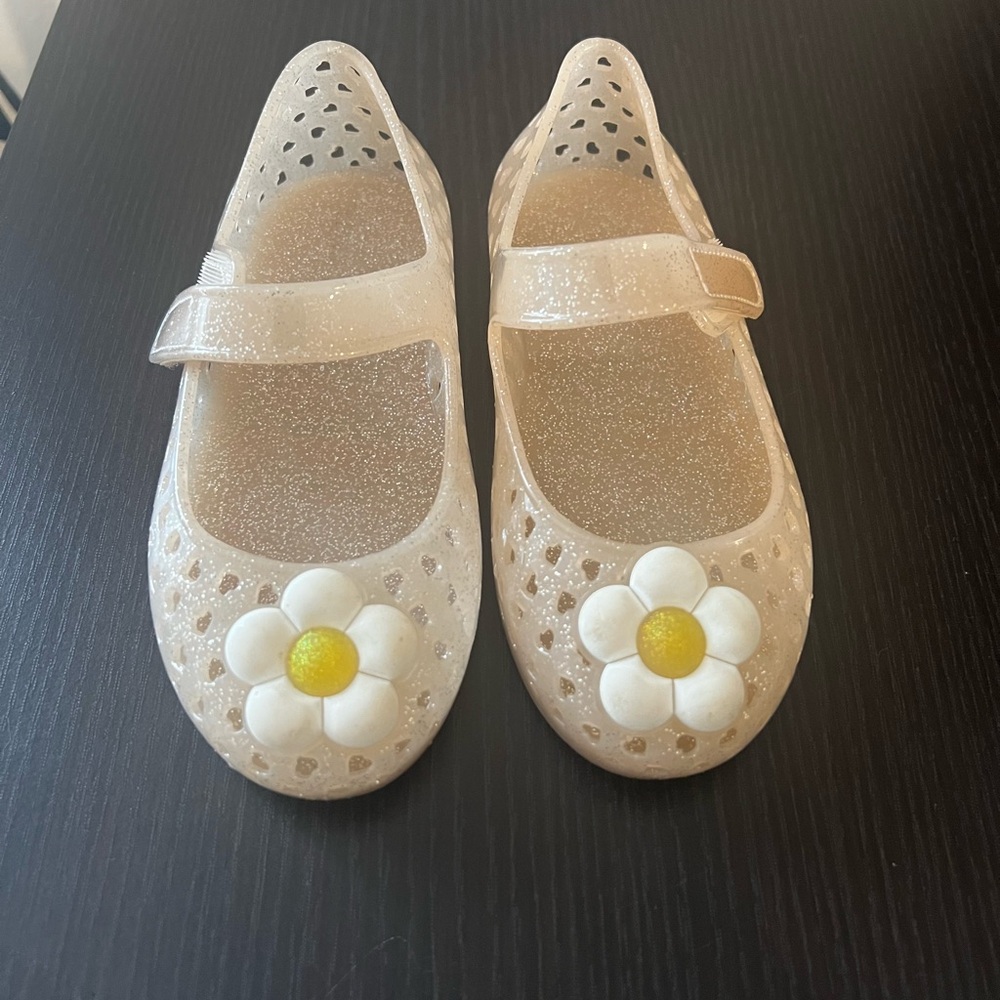 Old Navy Jelly Shoes